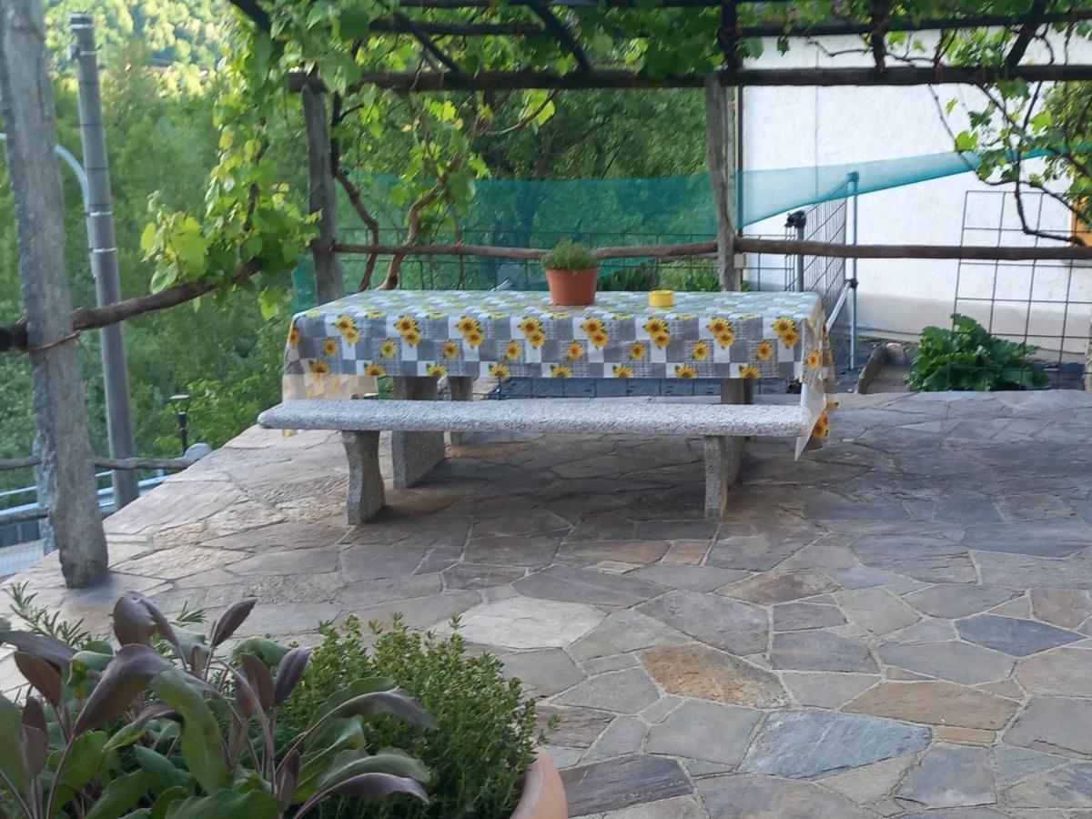 Casa Neva Διαμέρισμα Cannobio Εξωτερικό φωτογραφία